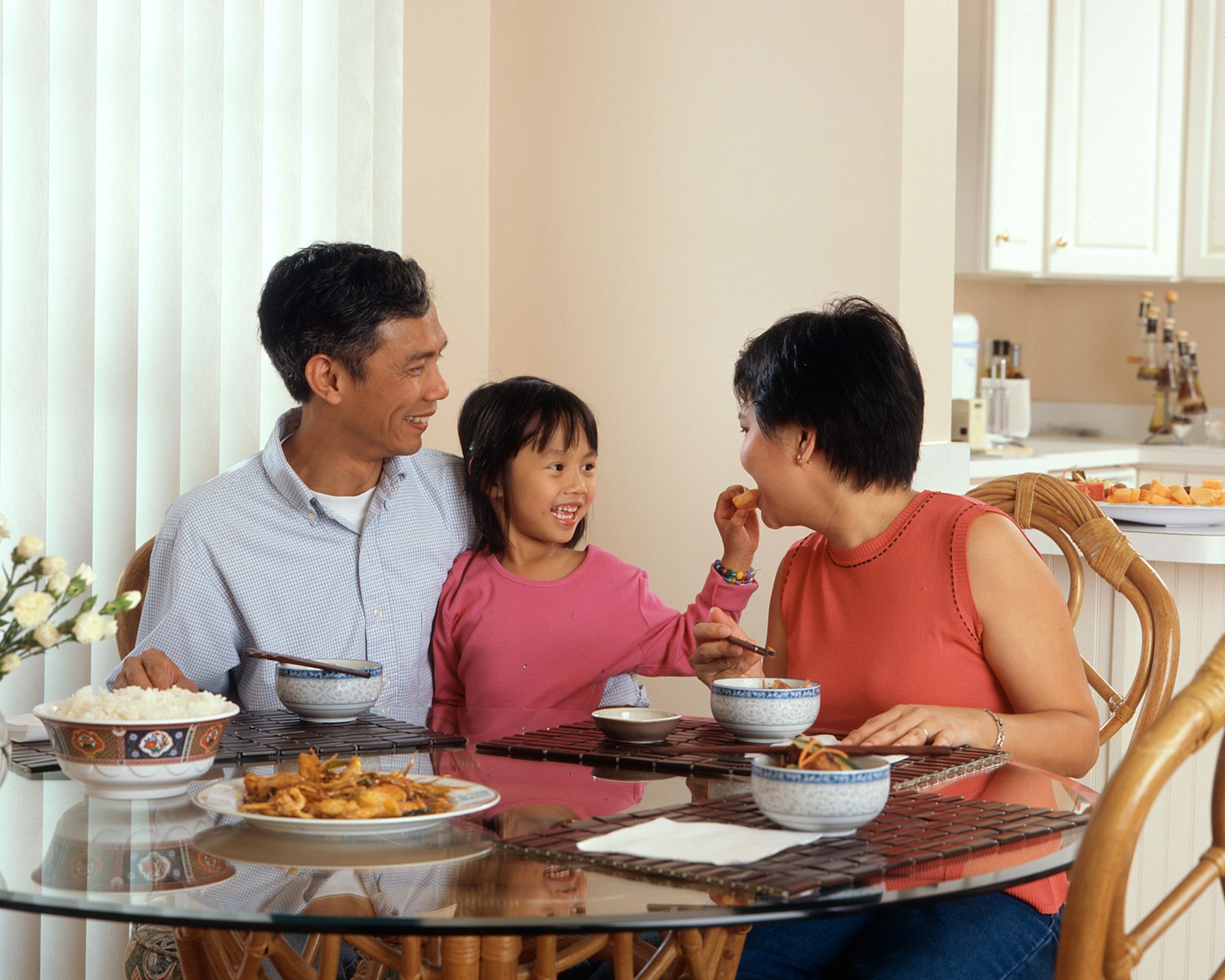 Meeting My Filipino Wife's Family for the First Time: What I Got Wrong